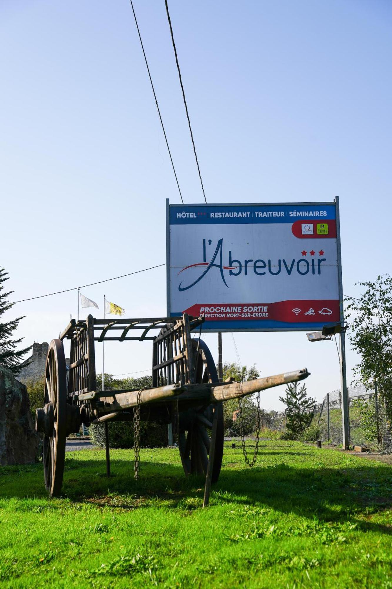 Logis L'Abreuvoir Héric Exterior photo